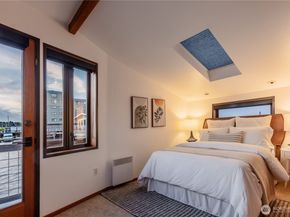 2235 Fairview Avenue E 12, Seattle WA 98102