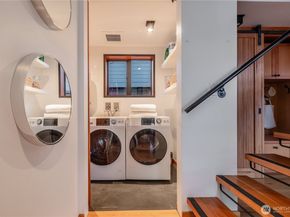 2235 Fairview Avenue E 12, Seattle WA 98102