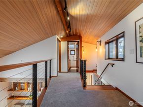 2235 Fairview Avenue E 12, Seattle WA 98102