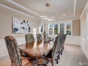 17411 NE 39th Court NE, Redmond WA 98052