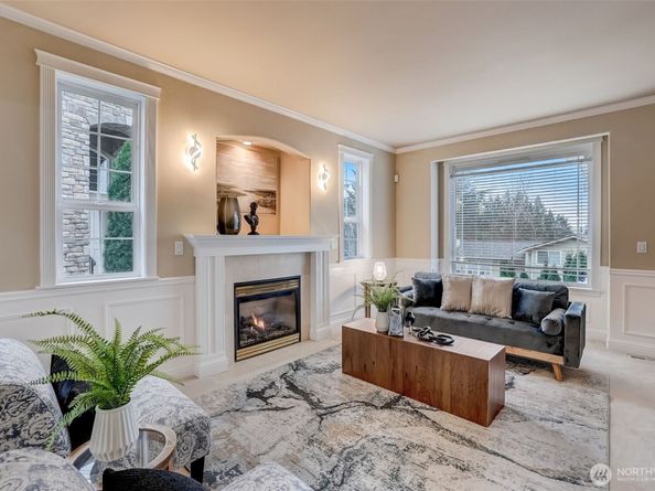 17411 NE 39th Court NE, Redmond WA 98052