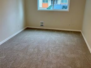 7503 212th Street SW B102, Edmonds WA 98026