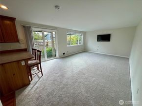 7503 212th Street SW B102, Edmonds WA 98026