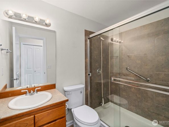 7503 212th Street SW B102, Edmonds WA 98026