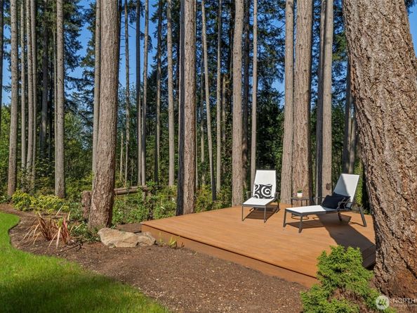 13978 Hidden Heights Lane NE, Bainbridge Island WA 98110