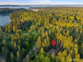 13978 Hidden Heights Lane NE, Bainbridge Island WA 98110