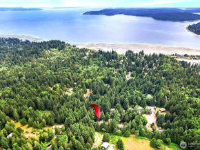 8200 NE View Ridge Lane, Poulsbo WA 98370