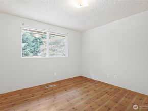 8200 NE View Ridge Lane, Poulsbo WA 98370