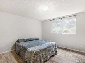 8200 NE View Ridge Lane, Poulsbo WA 98370