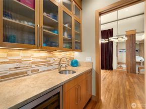 7215 Saint Andrews Lane SE, Snoqualmie WA 98065
