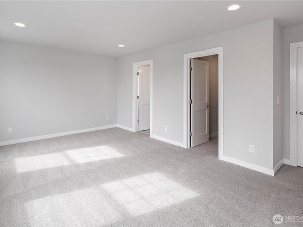 544 SW 97th Street 5, Seattle WA 98106