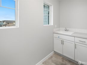 544 SW 97th Street 5, Seattle WA 98106