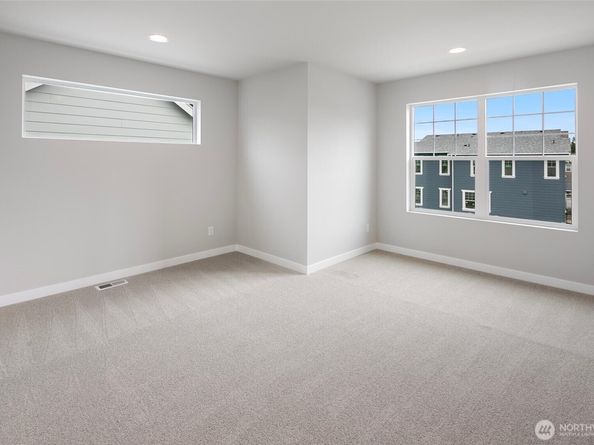 544 SW 97th Street 5, Seattle WA 98106