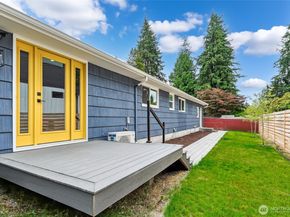 14025 23rd Avenue NE, Seattle WA 98125
