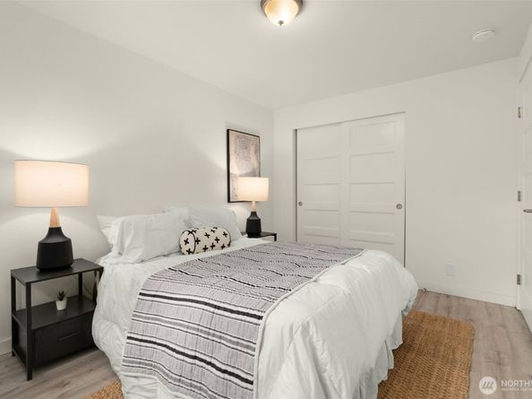 5609 S Prentice Street, Seattle WA 98118