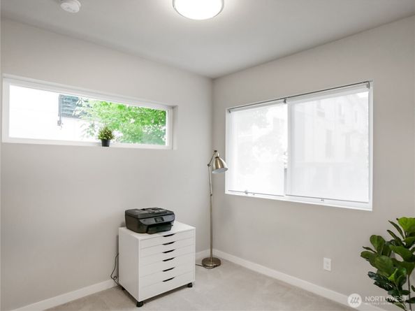 8545 22nd Place NE, Seattle WA 98115
