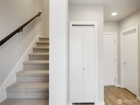 8545 22nd Place NE, Seattle WA 98115