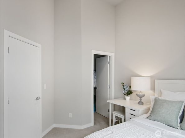 8545 22nd Place NE, Seattle WA 98115
