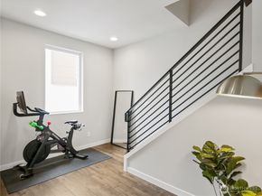 8545 22nd Place NE, Seattle WA 98115