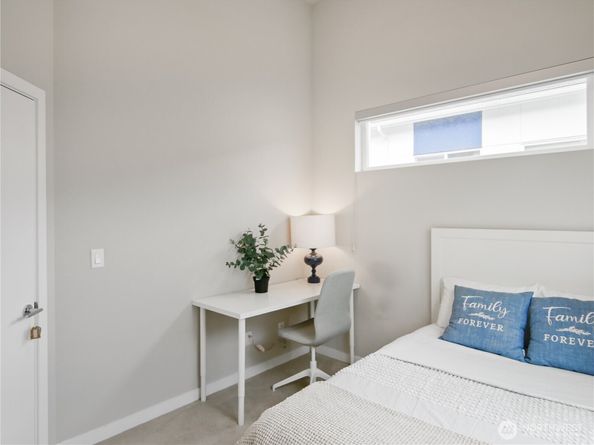 8545 22nd Place NE, Seattle WA 98115