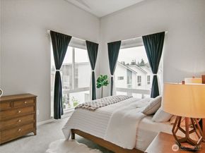 8545 22nd Place NE, Seattle WA 98115