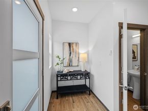 1339 Nolta Loop NE, Bainbridge Island WA 98110