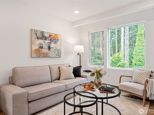 1339 Nolta Loop NE, Bainbridge Island WA 98110