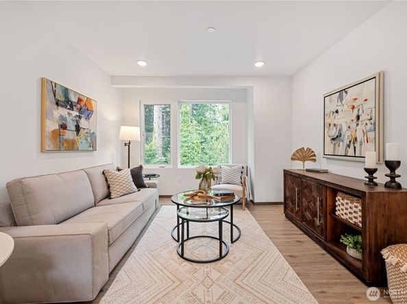 1339 Nolta Loop NE, Bainbridge Island WA 98110