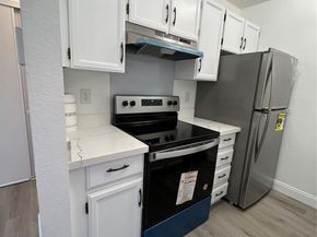 1175 Harrington Place NE 214, Renton WA 98056