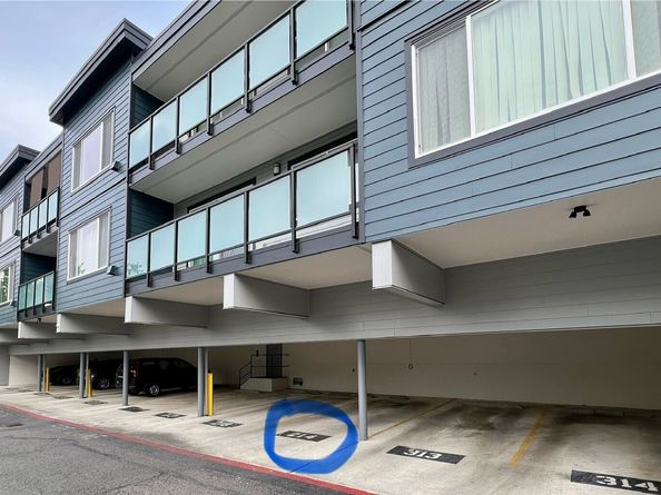 1175 Harrington Place NE 214, Renton WA 98056