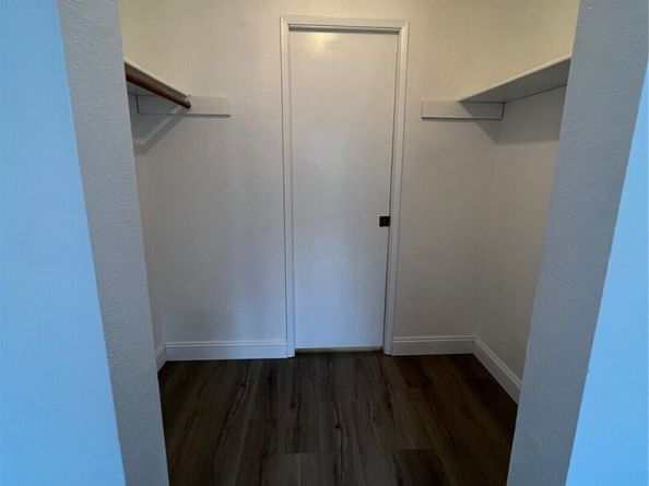 1175 Harrington Place NE 214, Renton WA 98056