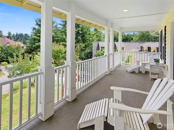 213 Eakin Drive NW, Bainbridge Island WA 98110