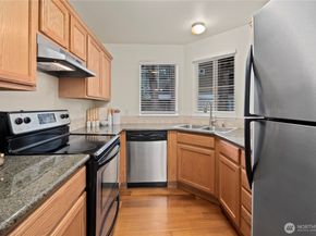 5300 Harbour Pointe Boulevard 311I, Mukilteo WA 98275
