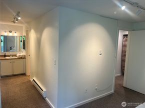 4800 200th Street SW E205, Lynnwood WA 98036