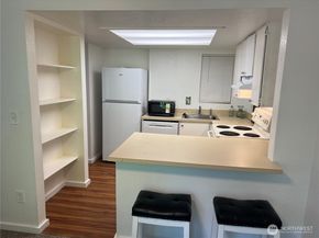 4800 200th Street SW E205, Lynnwood WA 98036