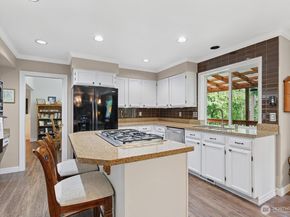 14011 Cascade Drive SE, Snohomish WA 98296