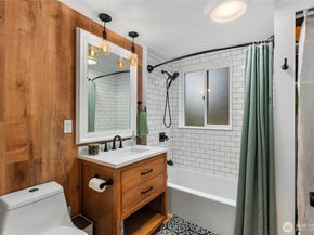 22625 1st Drive SE, Bothell WA 98021