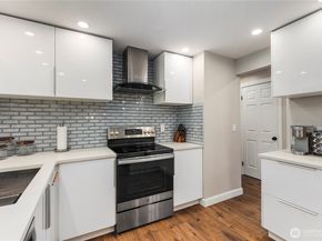22625 1st Drive SE, Bothell WA 98021