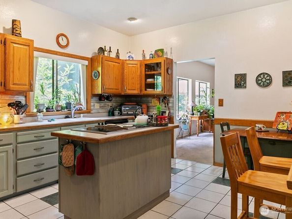 19328 Widme Street NE, Poulsbo WA 98370