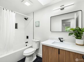 12816 SE 185th Place, Renton WA 98058