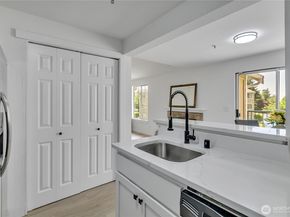 1835 S 286th Lane R201, Federal Way WA 98003