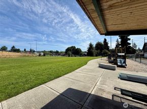 1012 9th Street, Bremerton WA 98337
