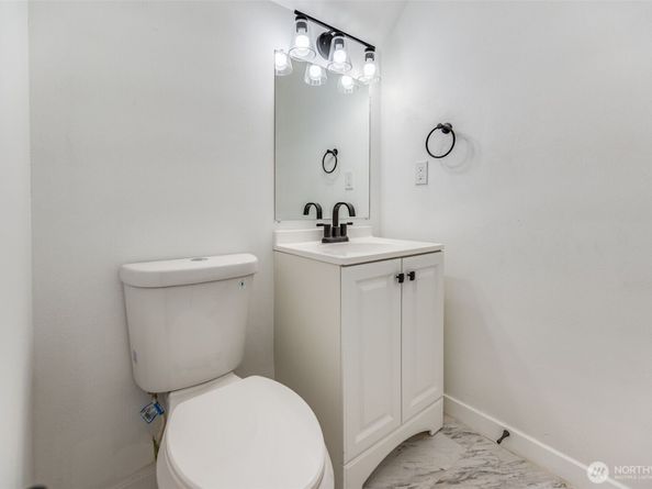 1012 9th Street, Bremerton WA 98337