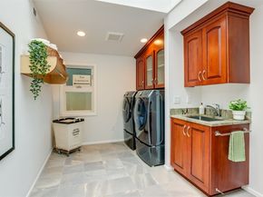 2171 N 122nd Place, Seattle WA 98133