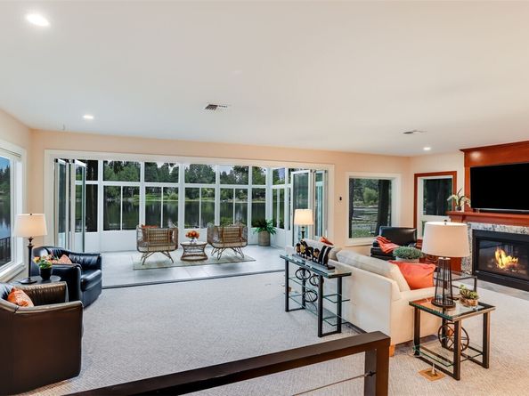2171 N 122nd Place, Seattle WA 98133