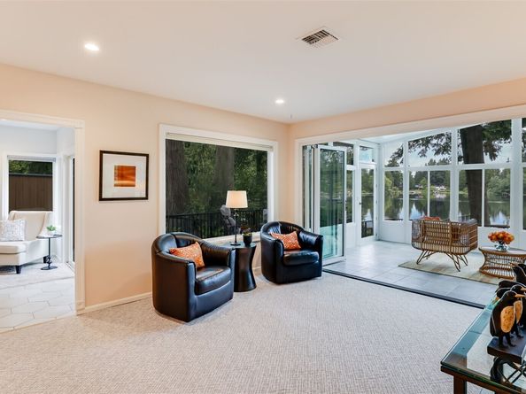 2171 N 122nd Place, Seattle WA 98133