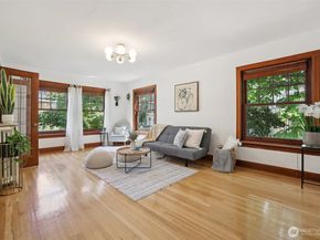 408 Bellevue Avenue E 206, Seattle WA 98102