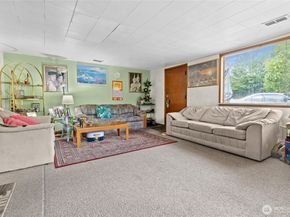 14222 4th Avenue SW, Burien WA 98166