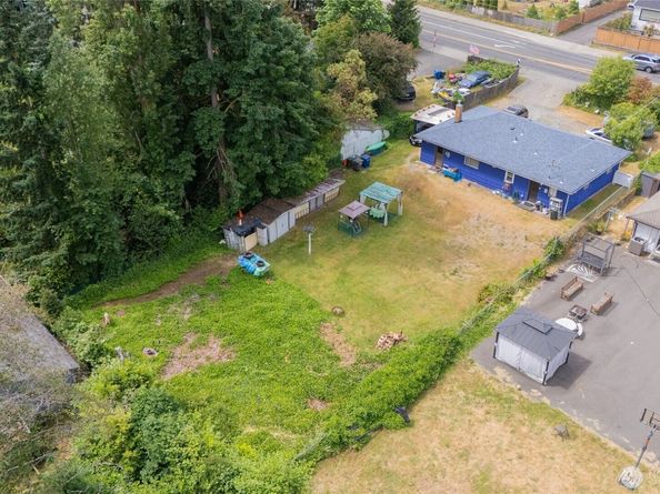 14222 4th Avenue SW, Burien WA 98166