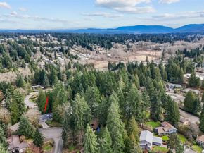 1044 145th Place NE, Bellevue WA 98007